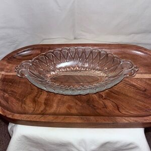 Indiana Glass Co Vintage Pretzel Pattern Pickle Dish